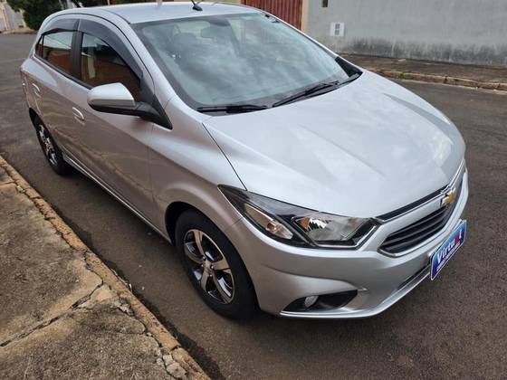 CHEVROLET ONIX 1.4 MPFI LTZ 8V FLEX 4P AUTOMÁTICO
